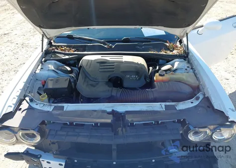 2019 Dodge Challenger Sxt z USA, uszkodzony, nr VIN 2C3CDZAGXKH751756